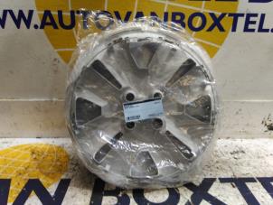 Used Wheel cover set Dacia Sandero Price on request offered by Autodemontagebedrijf van Boxtel