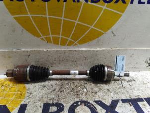 Used Front drive shaft, right Dacia Duster (SR) 1.3 TCE 150 16V 4x4 Price € 127,05 Inclusive VAT offered by Autodemontagebedrijf van Boxtel