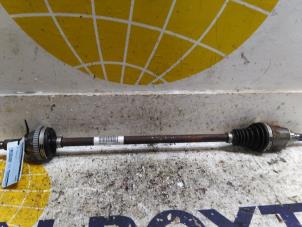 Used Drive shaft, rear right Dacia Duster (SR) 1.3 TCE 150 16V 4x4 Price € 127,05 Inclusive VAT offered by Autodemontagebedrijf van Boxtel