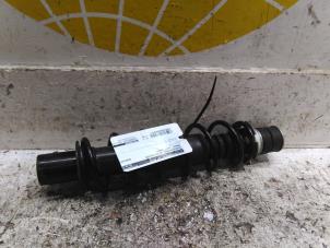 Used Rear shock absorber rod, right Renault Twizy 80 Price € 95,29 Inclusive VAT offered by Autodemontagebedrijf van Boxtel