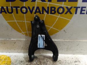 Used Front wishbone, right Dacia Duster (SR) Price € 76,23 Inclusive VAT offered by Autodemontagebedrijf van Boxtel