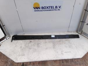 Used Side skirt, left Dacia Jogger Price € 95,29 Inclusive VAT offered by Autodemontagebedrijf van Boxtel
