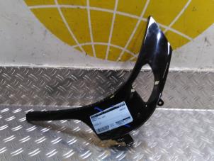 Usagé Bande décorative Renault Twizy 80 Prix € 25,41 Prix TTC proposé par Autodemontagebedrijf van Boxtel