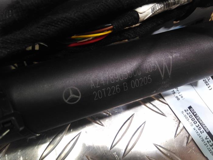 Gasdämpferset Kofferraumklappe van een Mercedes-Benz B (W247) 2.0 B-200d 2021