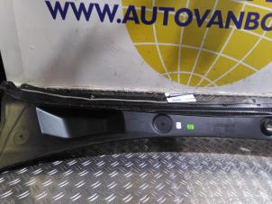 Used Cowl top grille Opel Insignia Price € 63,53 Inclusive VAT offered by Autodemontagebedrijf van Boxtel