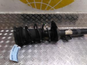 Used Front shock absorber rod, right Volkswagen Polo VI (AW1) Price € 152,46 Inclusive VAT offered by Autodemontagebedrijf van Boxtel