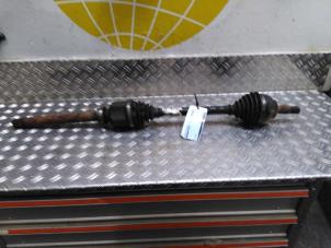 Used Front drive shaft, right Citroen C3 (SX/SW) 1.2 12V e-THP PureTech 110 Price € 63,53 Inclusive VAT offered by Autodemontagebedrijf van Boxtel