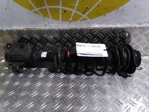 Used Front shock absorber rod, right Mitsubishi Space Star (A0) 1.2 12V Price € 105,00 Margin scheme offered by Autodemontagebedrijf van Boxtel
