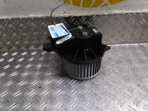Used Heating and ventilation fan motor Opel Corsa E Price € 63,53 Inclusive VAT offered by Autodemontagebedrijf van Boxtel