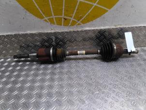 Used Front drive shaft, left Ford Focus 4 1.0 Ti-VCT EcoBoost 12V 125 Price on request offered by Autodemontagebedrijf van Boxtel