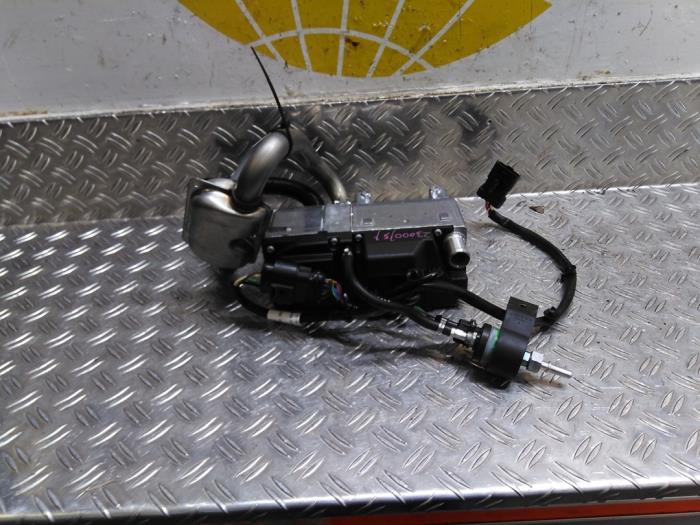 Usados Calefactor Renault Master III (EV/HV/UV/VA/VB/VD/VF/VG/VJ) 2.3 dCi 145 16V FWD Precio € 203,28 IVA incluido ofrecido por Autodemontagebedrijf van Boxtel
