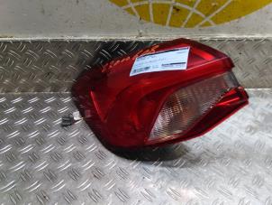 Used Taillight, left Ford Focus 4 1.0 Ti-VCT EcoBoost 12V 125 Price € 127,05 Inclusive VAT offered by Autodemontagebedrijf van Boxtel