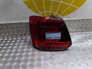 Used Taillight, left Volkswagen Polo V (6R) 1.2 TDI 12V BlueMotion Price € 38,12 Inclusive VAT offered by Autodemontagebedrijf van Boxtel
