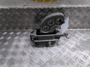 Engine mount from a Ford Fiesta 7 1.1 Ti-VCT 12V 85 2018