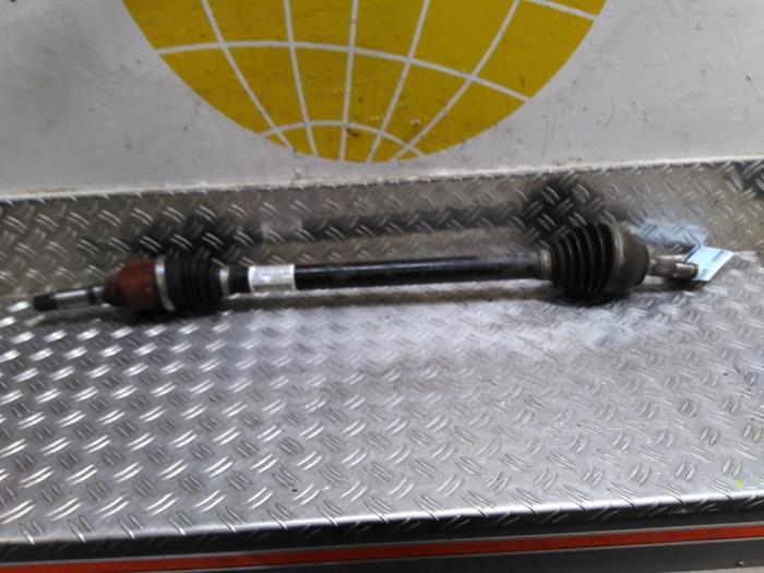 Front drive shaft, right from a Opel Crossland/Crossland X 1.2 12V 2019