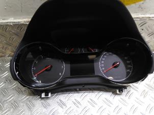 Used Odometer KM Opel Corsa F (UB/UH/UP) 1.2 12V 75 Price € 127,05 Inclusive VAT offered by Autodemontagebedrijf van Boxtel