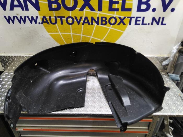 Wheel arch liner from a Renault Zoé (AG)  2019