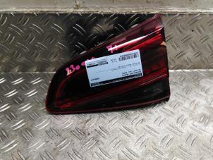 Used Taillight, right Volkswagen Golf VII (AUA) 2.0 GTI TCR 16V Price € 158,81 Inclusive VAT offered by Autodemontagebedrijf van Boxtel