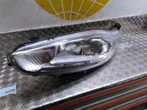 Used Headlight, left Ford Fiesta 6 ST 1.6 SCTi ST200 16V Price € 157,50 Margin scheme offered by Autodemontagebedrijf van Boxtel