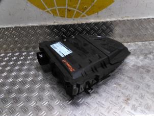 Used Air box Volkswagen Polo VI (AW1) 1.0 TSI 12V Price € 38,12 Inclusive VAT offered by Autodemontagebedrijf van Boxtel