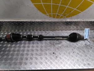 Used Front drive shaft, right Opel Astra K 1.2 Turbo 12V Price € 127,05 Inclusive VAT offered by Autodemontagebedrijf van Boxtel