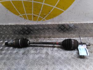 Used Front drive shaft, left Mitsubishi Space Star (A0) 1.2 12V Price € 95,29 Inclusive VAT offered by Autodemontagebedrijf van Boxtel