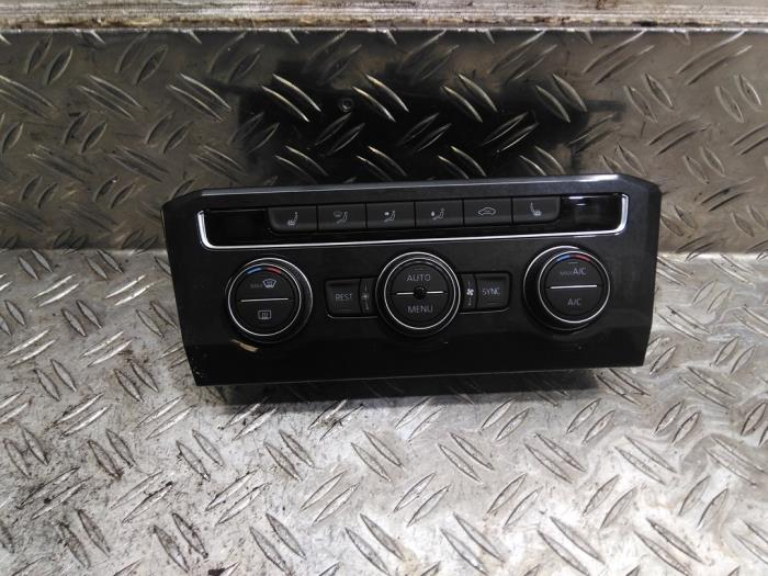Begagnade Klimatpanel Seat Tarraco 2.0 TDI 150 4Drive 16V Pris € 50,82 Inklusive moms erbjuds av Autodemontagebedrijf van Boxtel