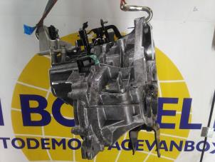 Used Gearbox Hyundai i20 (GBB) Price € 571,73 Inclusive VAT offered by Autodemontagebedrijf van Boxtel