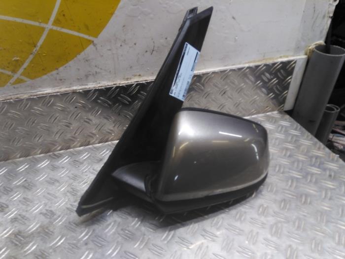 Wing mirror, left from a BMW 2 serie Active Tourer (F45) 216d 1.5 TwinPower Turbo 12V 2015