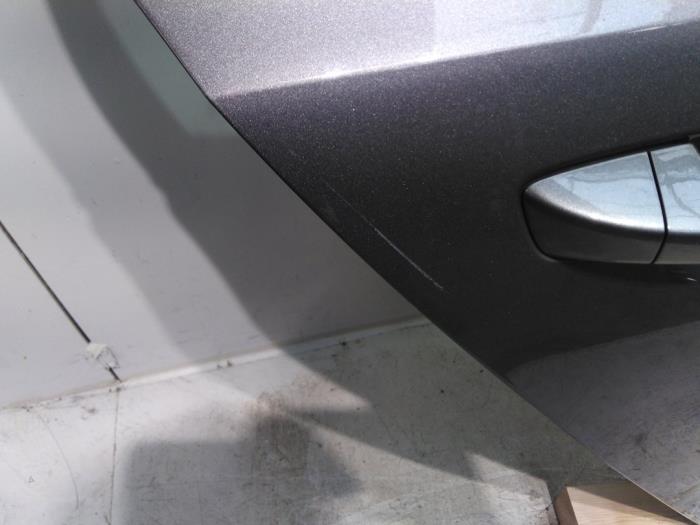 Rear door 4-door, right from a Volkswagen Golf VI (5K1) 1.2 TSI BlueMotion 2012