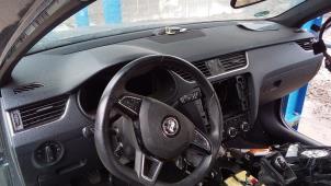 Gebrauchte Vollzähligkeit Airbags Skoda Octavia Combi (5EAC) 1.6 TDI 16V 4x4 Preis € 1.270,50 Mit Mehrwertsteuer angeboten von Autodemontagebedrijf van Boxtel