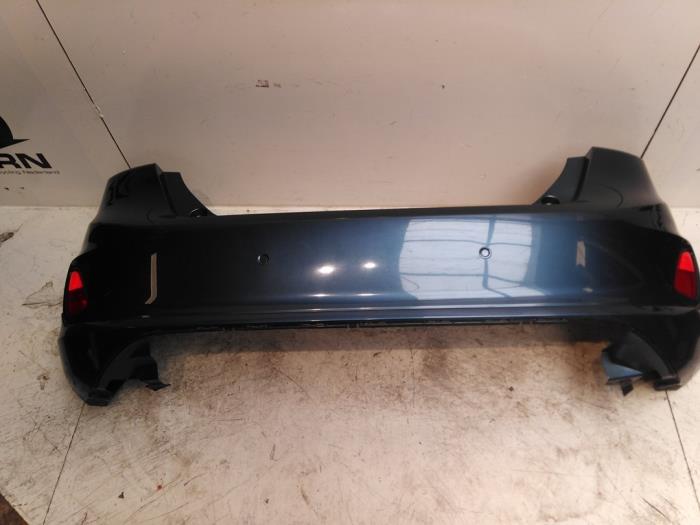 Rear bumper Ford Fiesta 7 1.0 EcoBoost 12V - 2330662