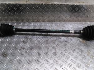 Used Front drive shaft, right Toyota Aygo (B40) 1.0 12V VVT-i Price € 127,05 Inclusive VAT offered by Autodemontagebedrijf van Boxtel