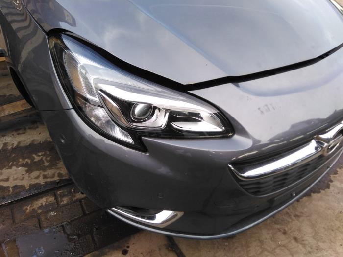 Front end, complete from a Opel Corsa 2018