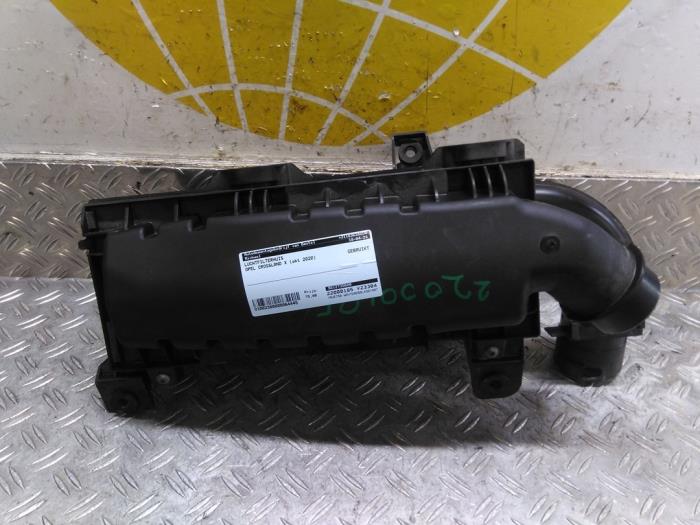 Begagnade Luftfilterhus Opel Crossland (X) 1.2 Turbo 12V Pris € 76,23 Inklusive moms erbjuds av Autodemontagebedrijf van Boxtel