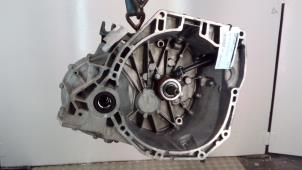 Gebrauchte Getriebe Renault Kadjar (RFEH) 1.2 Energy TCE 130 Preis € 1.270,50 Mit Mehrwertsteuer angeboten von Autodemontagebedrijf van Boxtel
