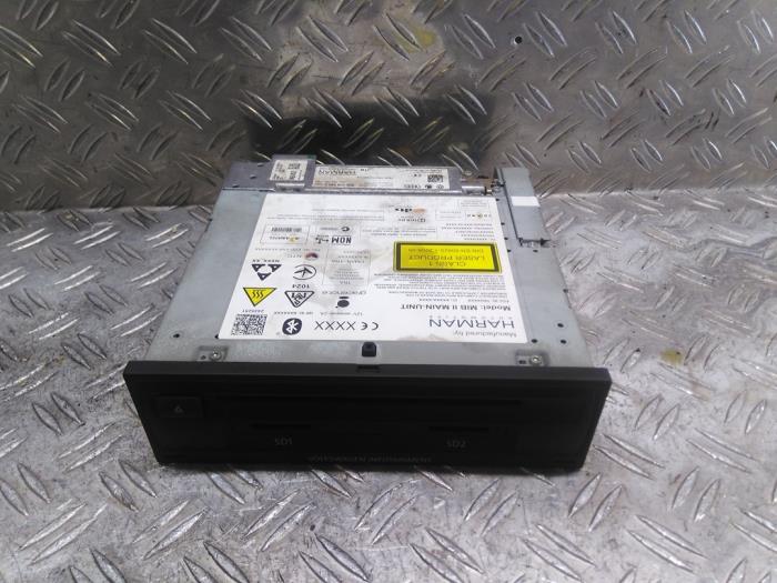 Usagé Module navigation Volkswagen Passat Variant (3G5) 1.4 GTE 16V Prix € 711,48 Prix TTC proposé par Autodemontagebedrijf van Boxtel