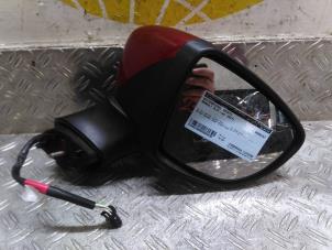 Used Wing mirror, right Renault Clio IV (5R) 0.9 Energy TCE 90 12V Price € 78,75 Margin scheme offered by Autodemontagebedrijf van Boxtel