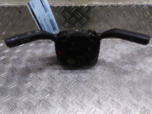 Used Steering column housing complete Mercedes A (177.0) 1.3 A-180 Turbo 16V Price € 105,00 Margin scheme offered by Autodemontagebedrijf van Boxtel