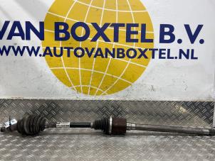 Usagé Arbre de transmission avant droit Jaguar F-Pace 3.0 D 24V AWD Prix € 262,50 Règlement à la marge proposé par Autodemontagebedrijf van Boxtel