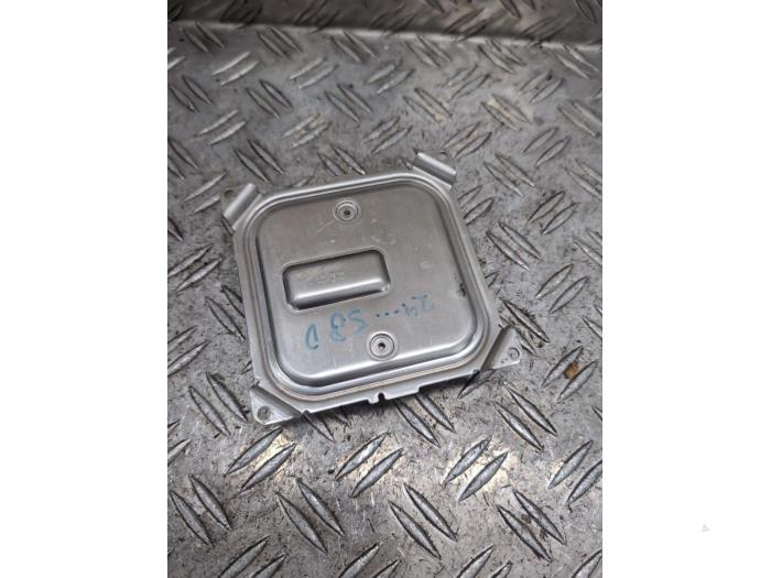 Gebrauchte Modul LED-Scheinwerfer Renault Captur I (2R) 1.3 TCE 150 16V Preis € 42,00 Margenregelung angeboten von Autodemontagebedrijf van Boxtel