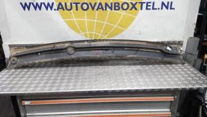 Parawan z Dacia Jogger 1.6 Hybrid 140 16V 2023