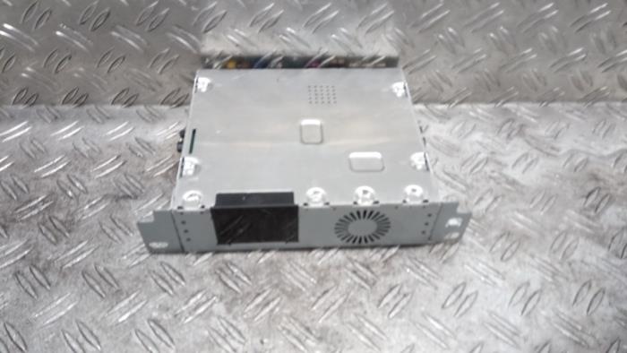 Usagé Module navigation Renault Austral 1.3 TCe 140 Prix € 210,00 Règlement à la marge proposé par Autodemontagebedrijf van Boxtel