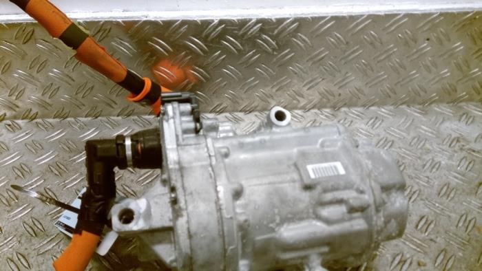 Gebrauchte Klimapumpe Renault Clio V (RJAB) 1.6 E-Tech 140 16V Preis € 262,50 Margenregelung angeboten von Autodemontagebedrijf van Boxtel