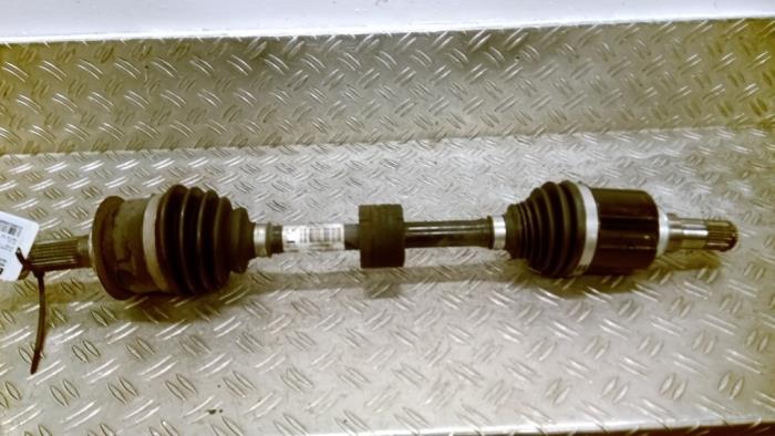 Gebrauchte Antriebswelle links vorne Suzuki Vitara (LY/MY) 1.4 Booster Jet Turbo 16V SHVS AllGrip Preis € 105,00 Margenregelung angeboten von Autodemontagebedrijf van Boxtel