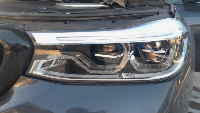 Gebrauchte Scheinwerfer links BMW 6 serie Gran Turismo (G32) 640i 3.0 TwinPower Turbo 24V Preis € 945,00 Margenregelung angeboten von Autodemontagebedrijf van Boxtel