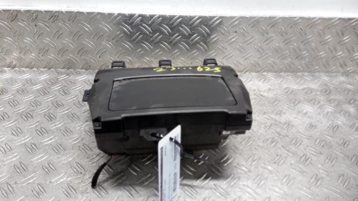 Gebrauchte Frontscheibenanzeige Ford Focus 4 1.0 Ti-VCT EcoBoost 12V 125 Preis € 315,00 Margenregelung angeboten von Autodemontagebedrijf van Boxtel