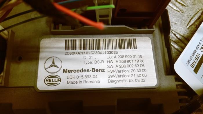 Używane Modul Comfort Mercedes EQE (V295) 300 89/90 kWh Cena € 157,50 Procedura marży oferowane przez Autodemontagebedrijf van Boxtel