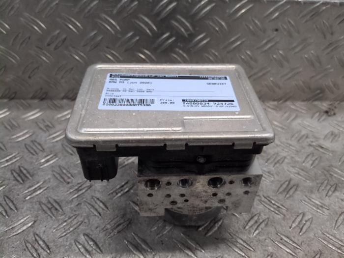 Usagé Pompe ABS BMW M3 Touring (G81) M340i xDrive 3.0 TwinPower Turbo 24V Prix € 262,50 Règlement à la marge proposé par Autodemontagebedrijf van Boxtel