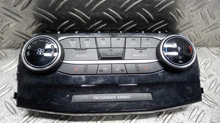 Używane Panel climatronic Ford Puma 1.0 Ti-VCT EcoBoost 12V Cena € 105,00 Procedura marży oferowane przez Autodemontagebedrijf van Boxtel
